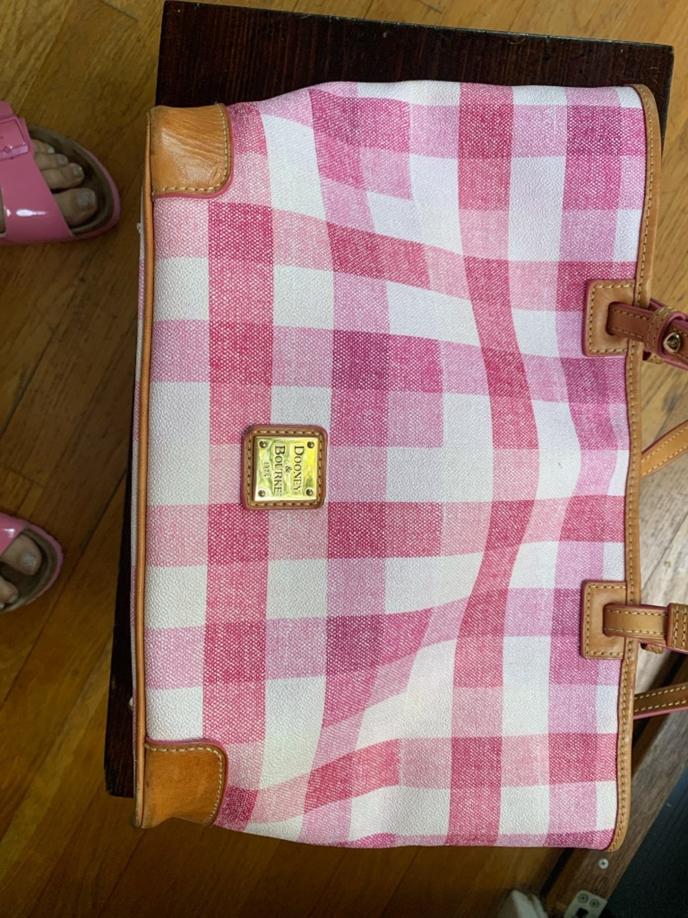 Dooney & Bourke Quadretto Pink Purse - Picture 9 of 11